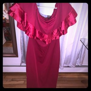 Elegant off the should bellow the knee dress